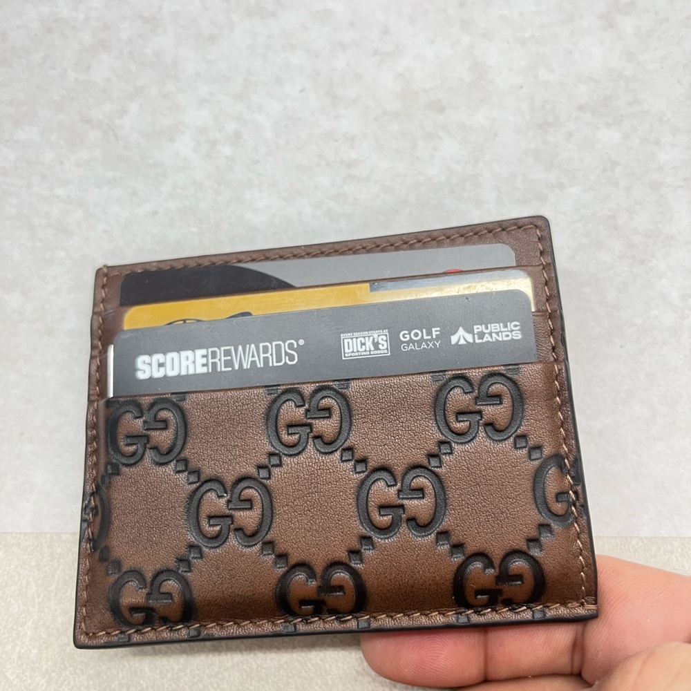 Like NEW and authentic Gucci Brown GG Embossed Leather Card Holder. Beautiful! - Picture 6 of 8